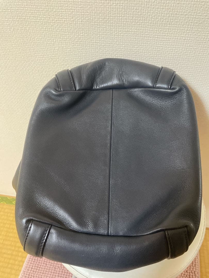 24時間以内発送　HIROFU レザーハンドバッグ　濃紺　クリーム＆保管袋付き