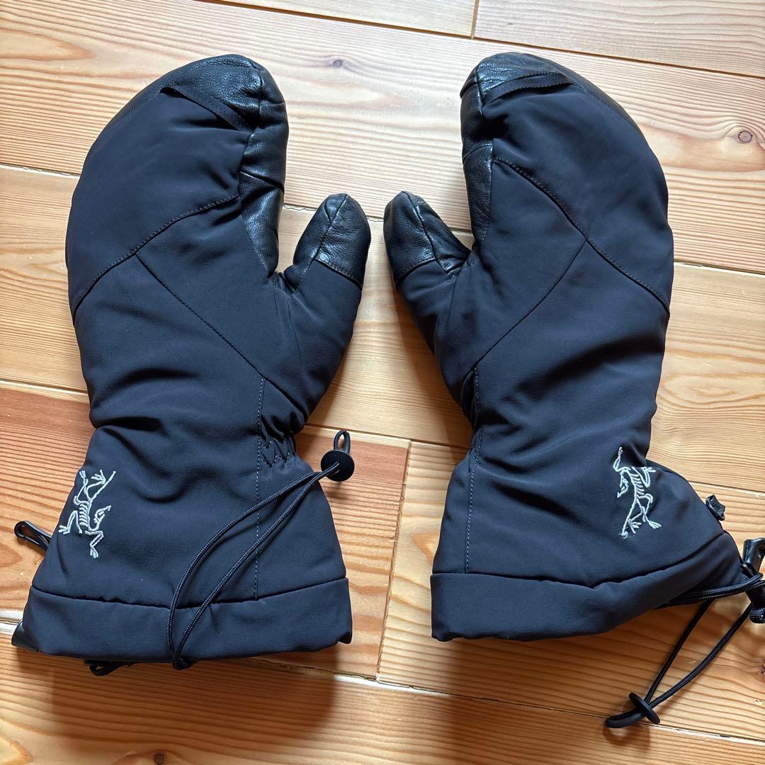 Arc'teryx ミトングローブ M ブラック