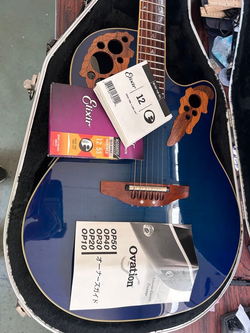 Ovation エレアコ　ギター 韓国製　美品　CSE44 ハードケース付き