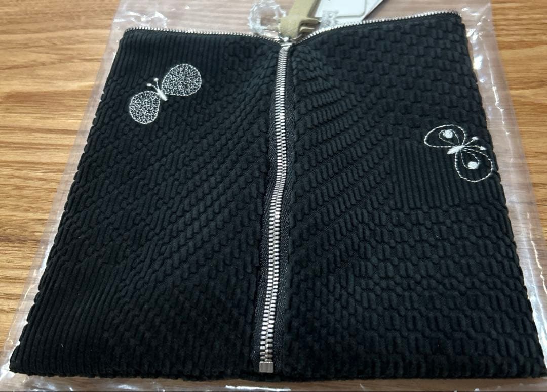 ミナペルホネン　バッグ(コーデュロイ)