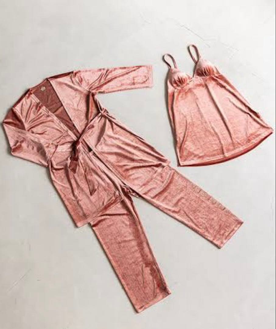 ちゃんみな　Angel パジャマ　冬グッズ　CHANMINA