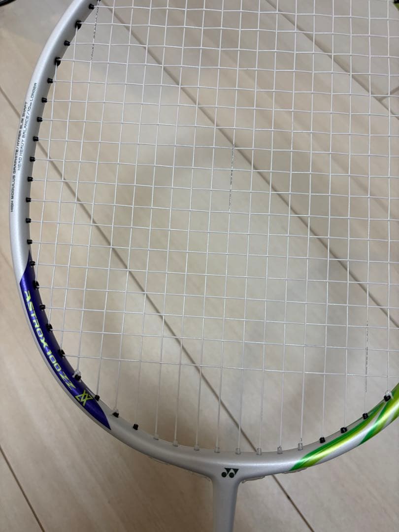 YONEX アストロクス100ZZ VA 3UG6