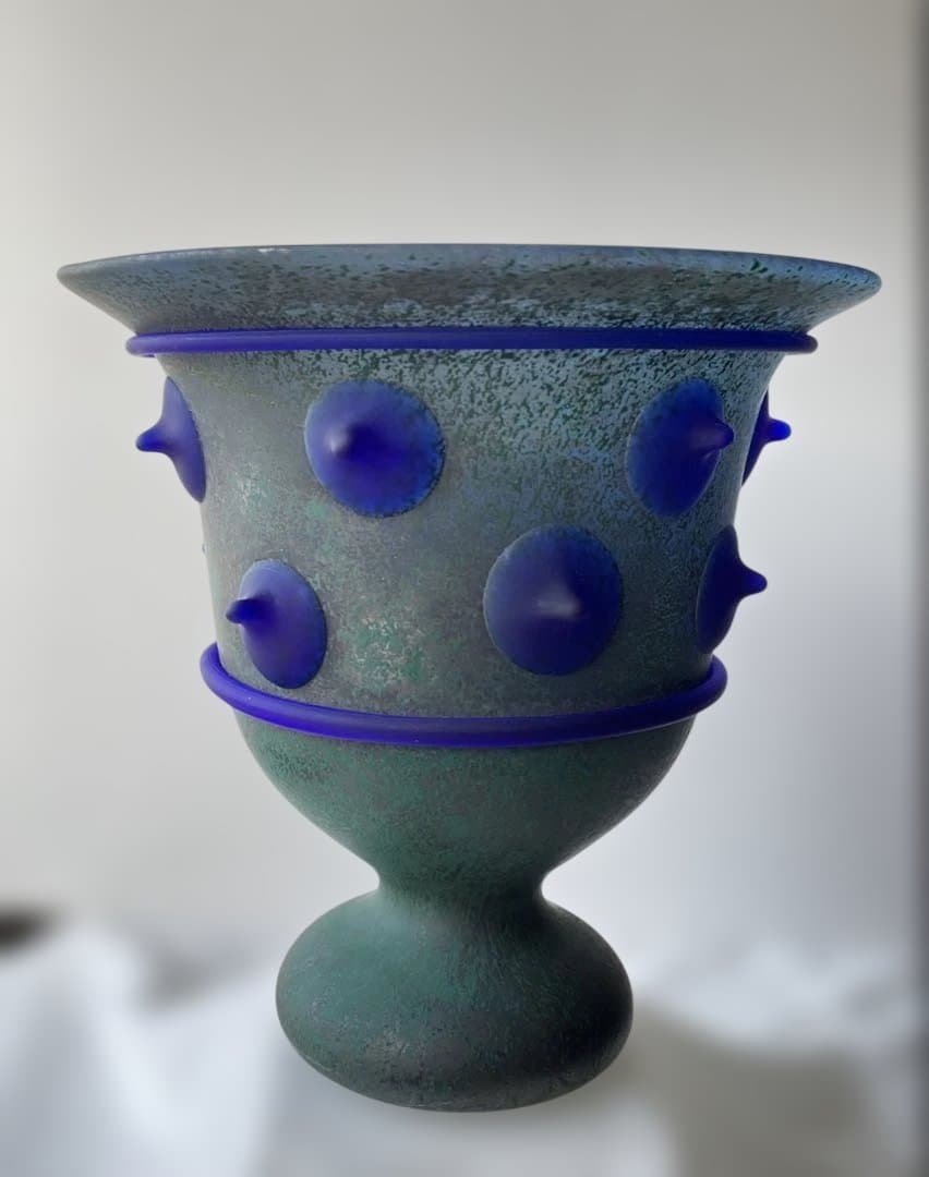 岩田久利（1925~1994年）「突起の付いたガラス脚付杯」