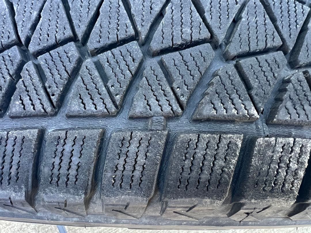 フォレスター　スタッドレス　pcd100 sj5