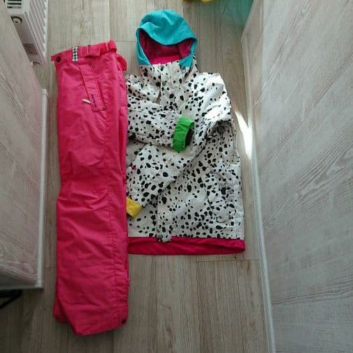 エスティボ ウエアー