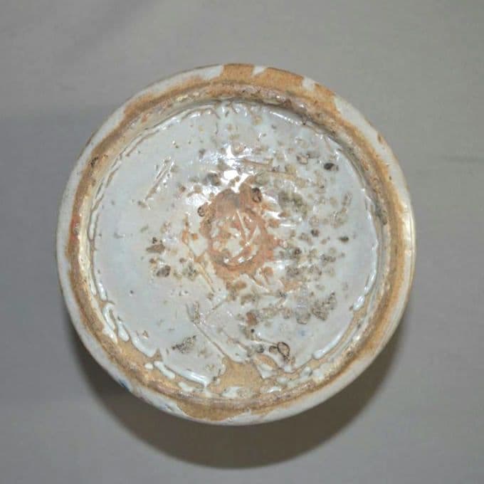 『李朝青花白磁透雕卍紋筆筒』 出版掲載品　李氏朝鮮　箱付　修理痕有