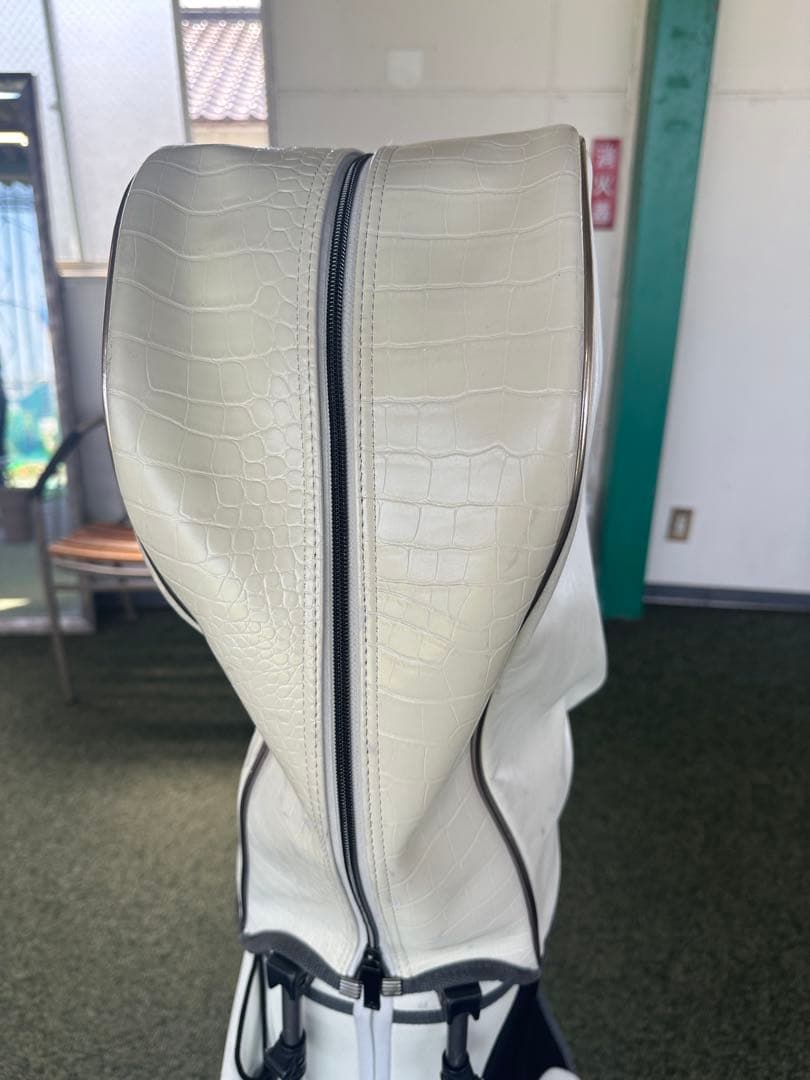 ジェイリンドバーグ　キャディーバッグ　J.LINDEBERG