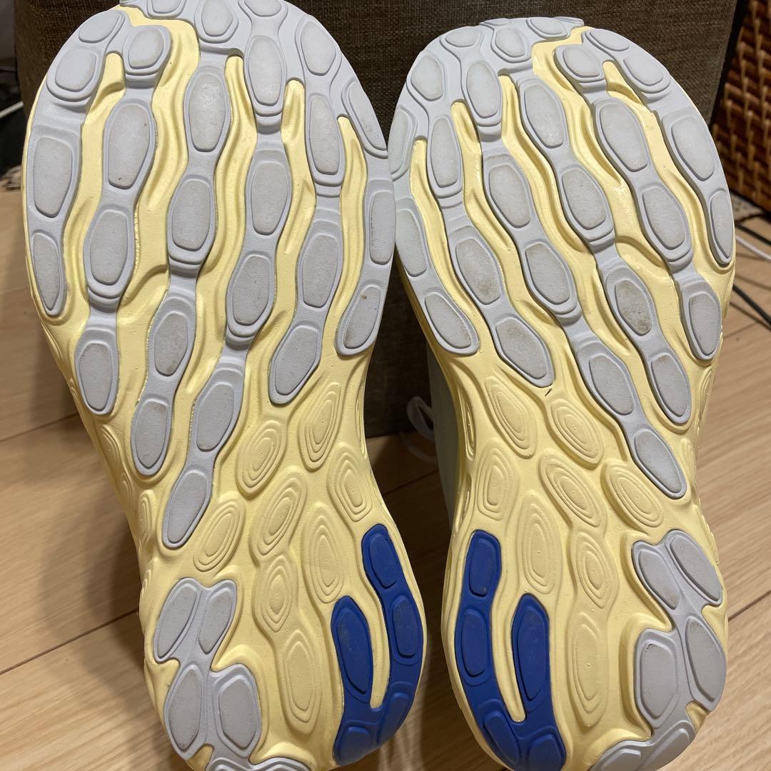 【新品・未使用】new balance FRESH FORM X 1080