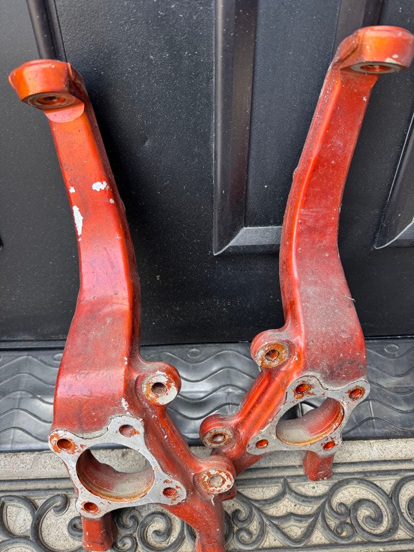 サスペンションアーム 赤