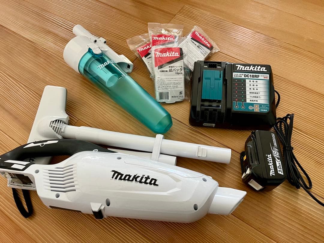 makita マキタ　CL282FD充電式コードレス掃除機