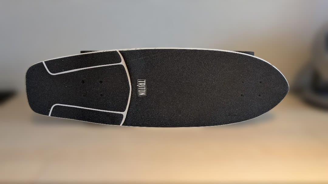 CARVER TRITON 31” BLUE HORIZON