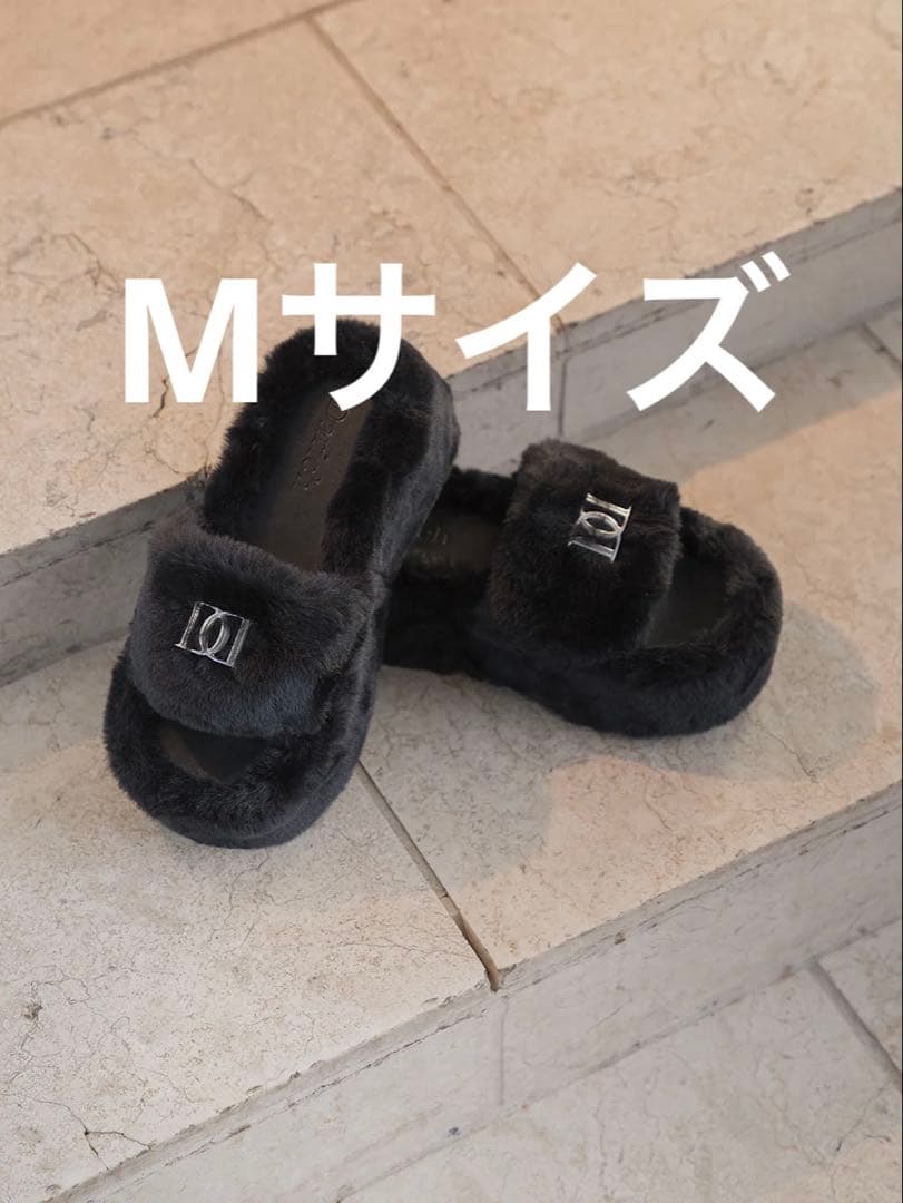 darich ダーリッチ プラットフォームファーサンダル ブラック