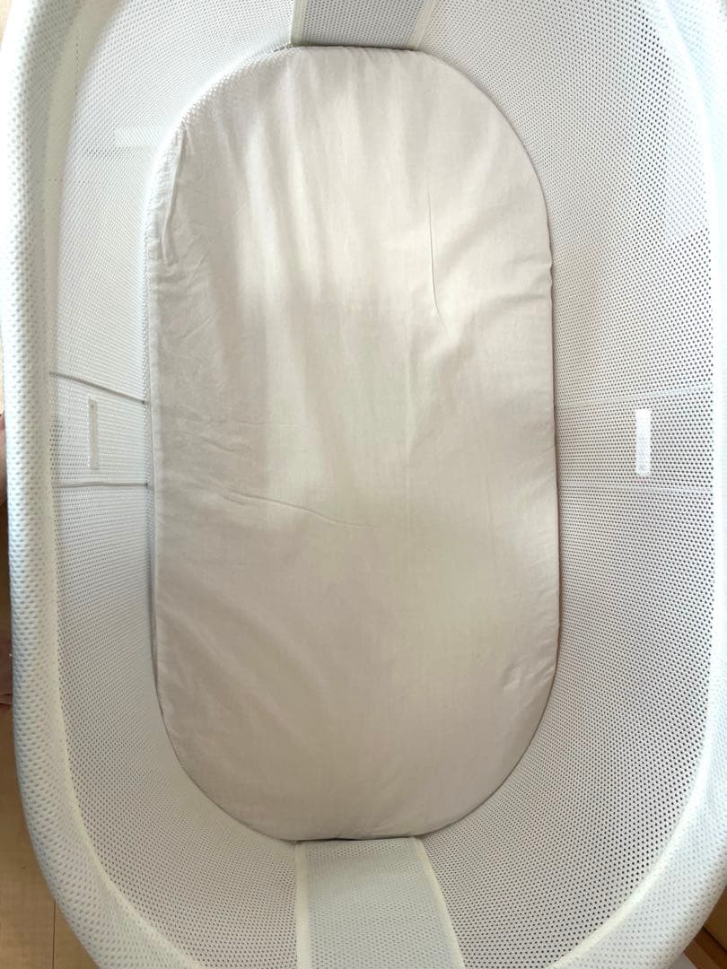 美品　ベビービョルン　クレードルハーモニー キャノピーつき