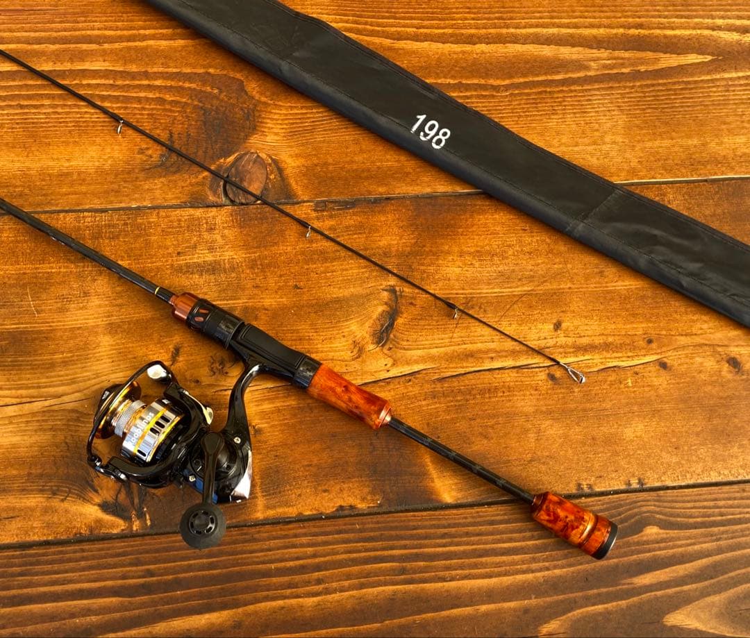 釣り竿セット　新品未使用　カーボンロッド　スピニング　662UL バスロッド