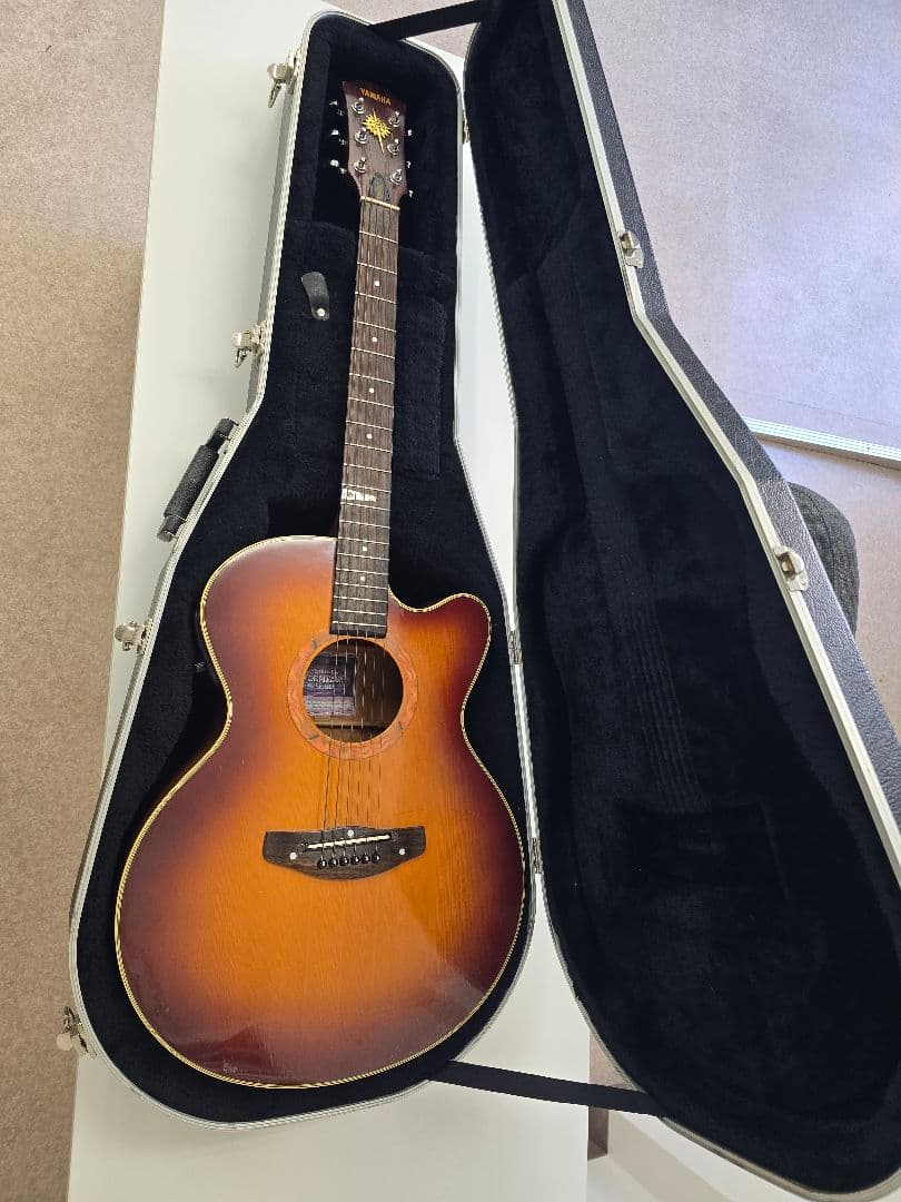 YAMAHA　COMPASS CPX-7　中古品　専用ハードケース付き