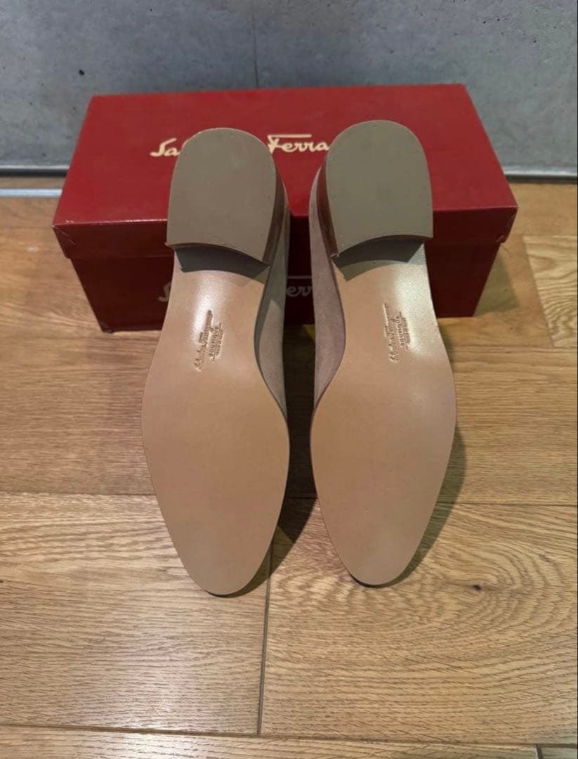 どっと★Salvatore Ferragamo 靴23.5〜24cm未使用