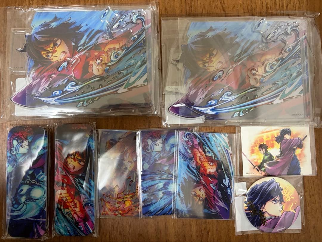 鬼滅の刃WEBSHOPくじ アクスタ 缶バッチ ステッカー