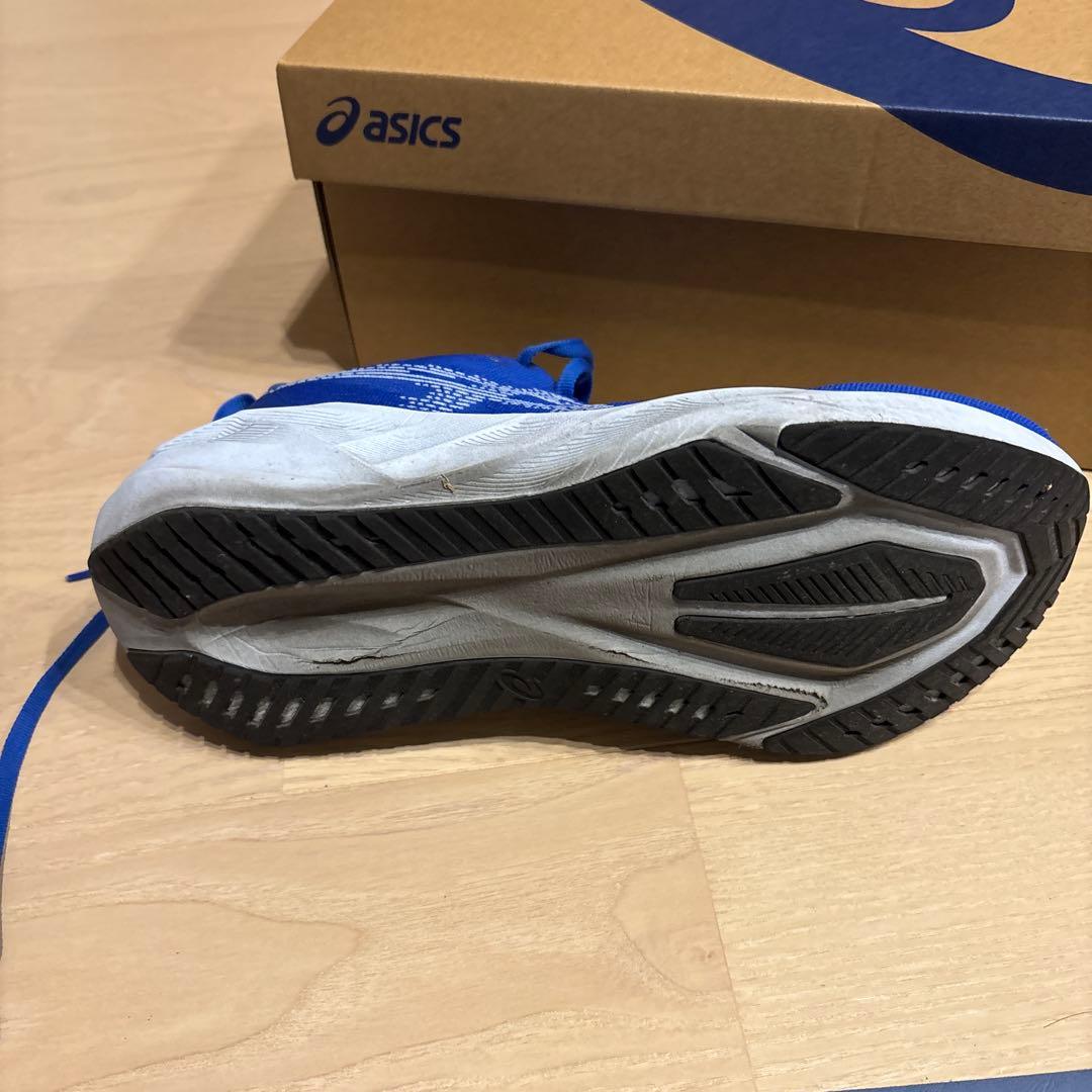 アシックス　ノヴァブラスト５