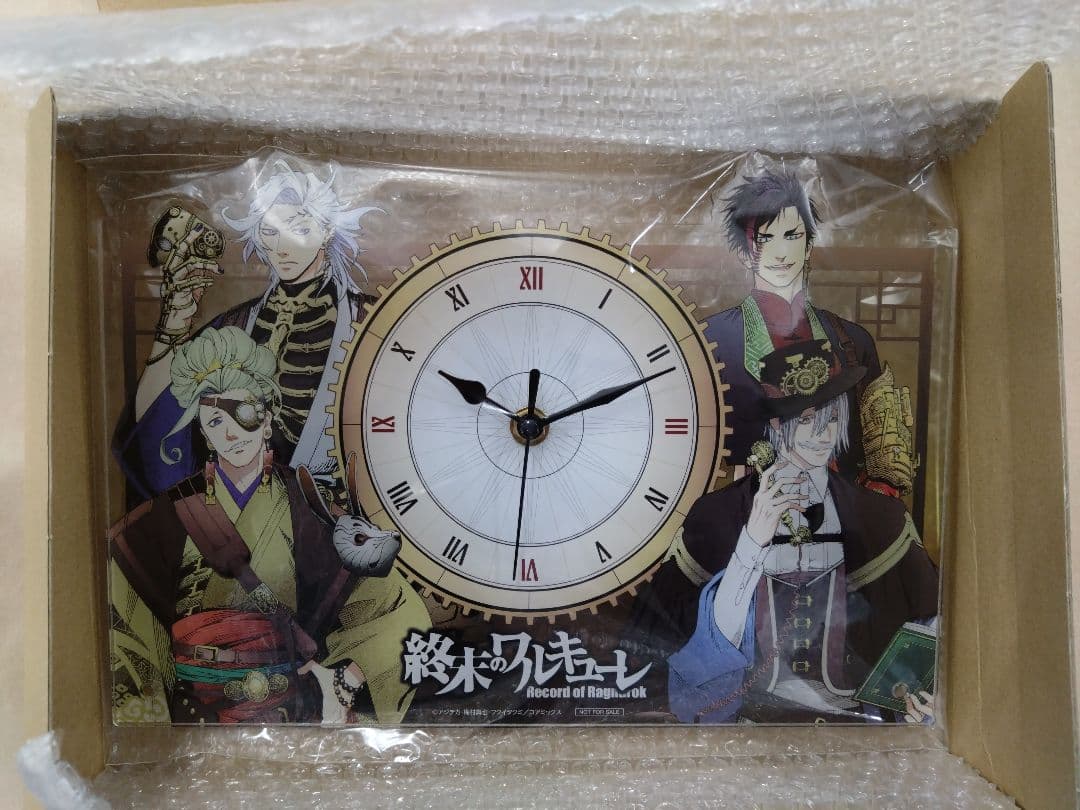 終末のワルキューレ　ポップアップショップ　A描き下ろしアクリル時計