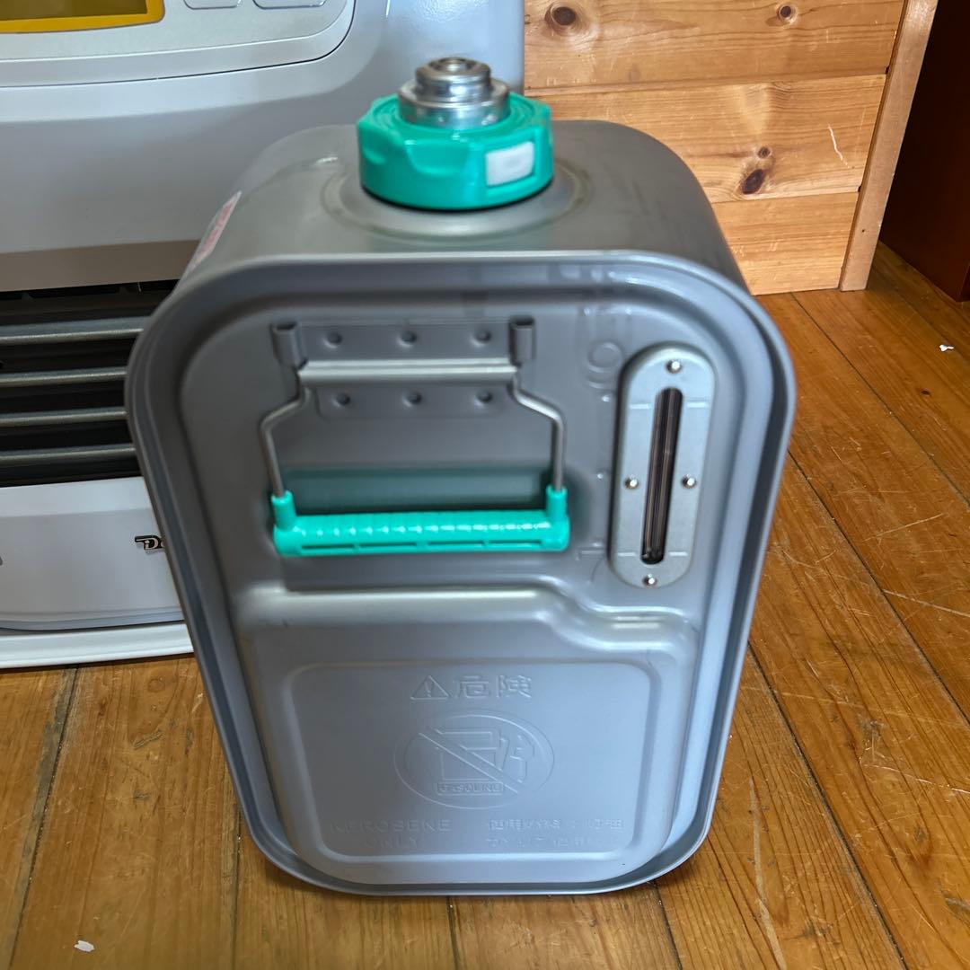 美品　ダイニチ 大容量石油ファンヒーター FW-5720LS-W