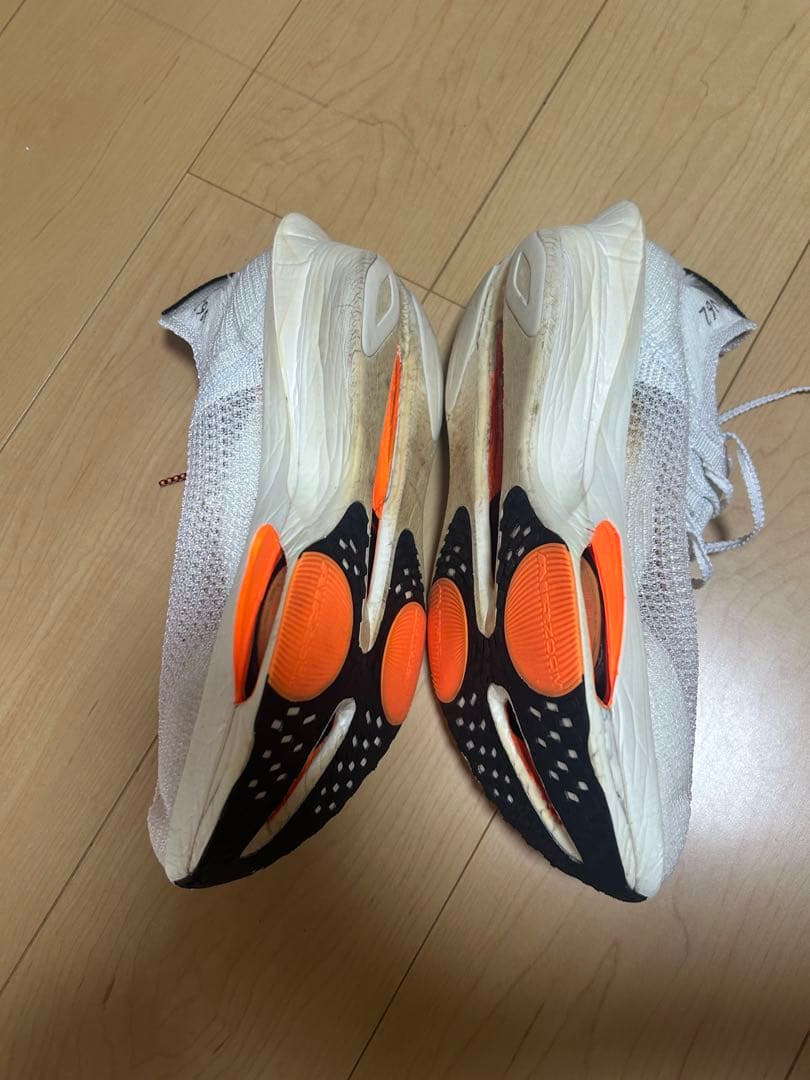 ナイキ　アルファフライ 3