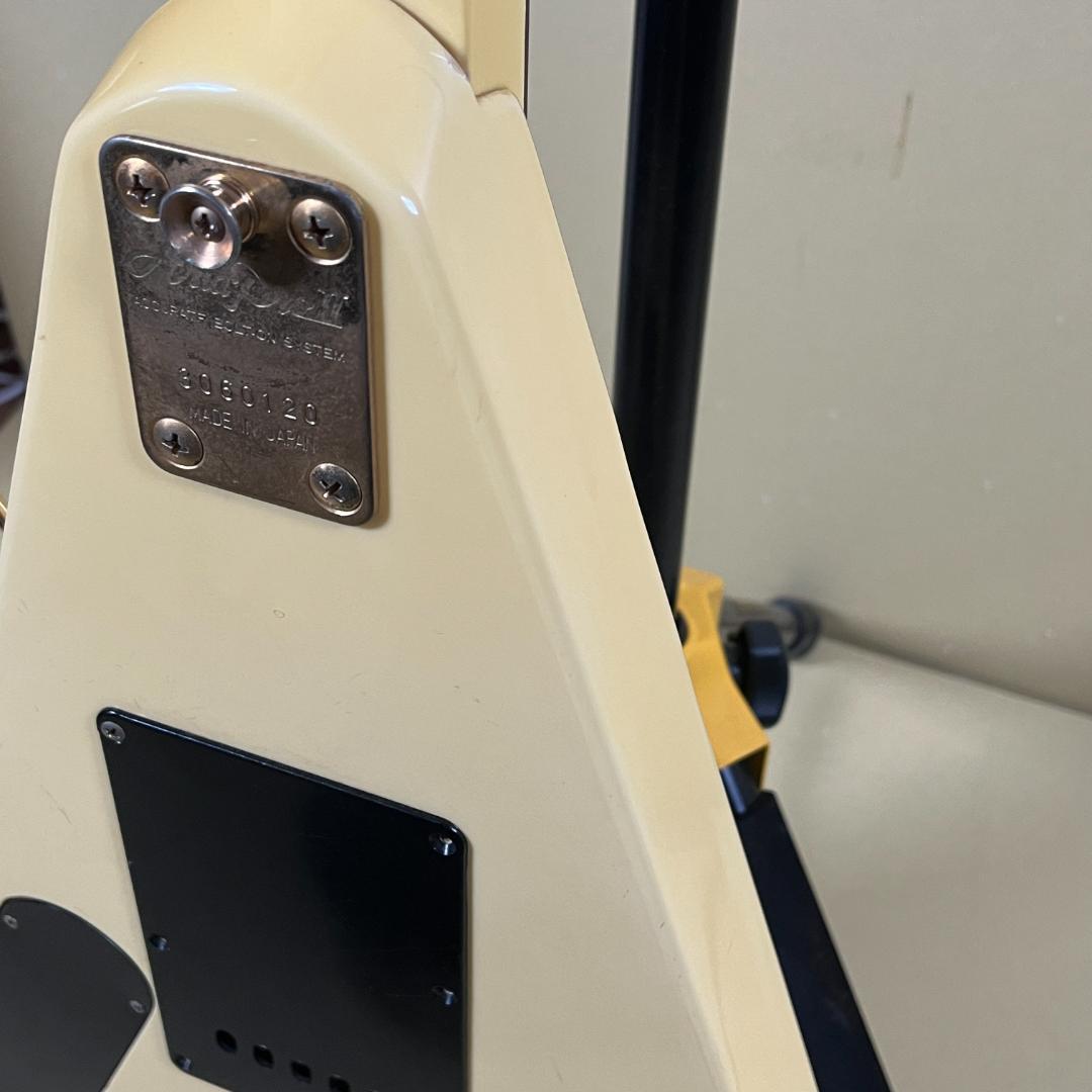 Aria Pro Ⅱ XX Deluxe 1983年製 イングウェイ