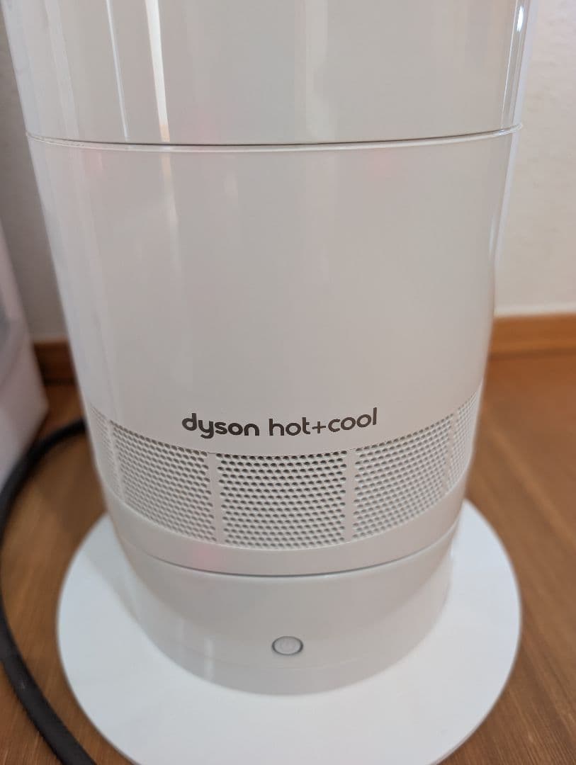 Dyson Hot+Cool セラミックファンヒーター AM09