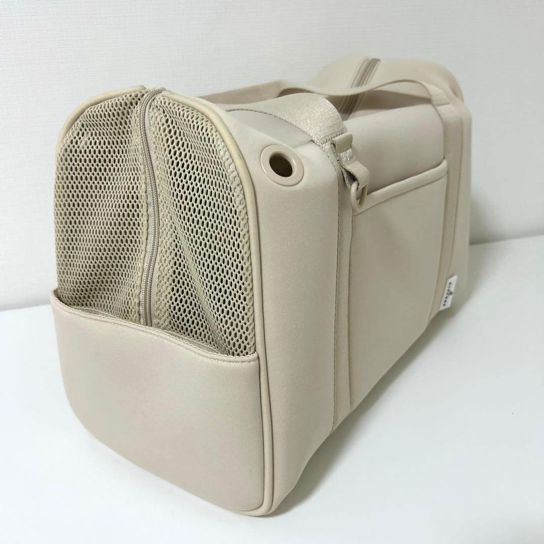 【定価1.7万】シティドッグ　キャリーバッグ　オフホワイト　モンシェリ