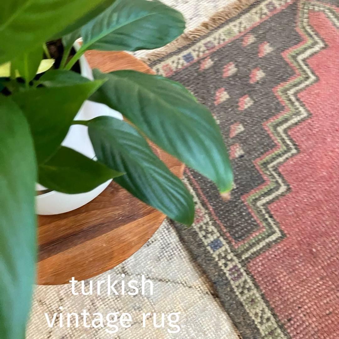 大きめ63×119上質くすみ大人ピンク　グレーメダリオン　トルコヴィンテージラグ