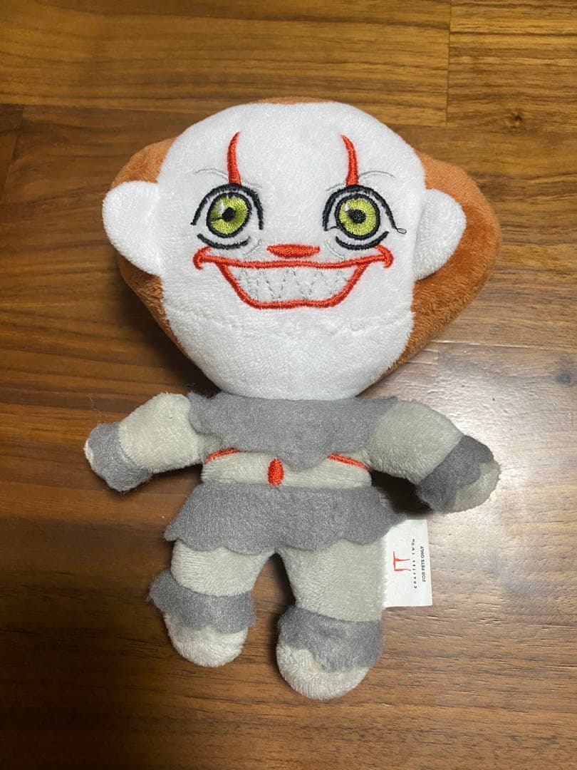 【廃盤・海外流通】IT ペニーワイズ ホラー スクイーズトイ コレクター向け