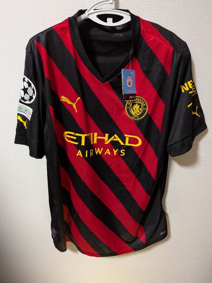 マンチェスター・シティ 22-23　ユニフォーム