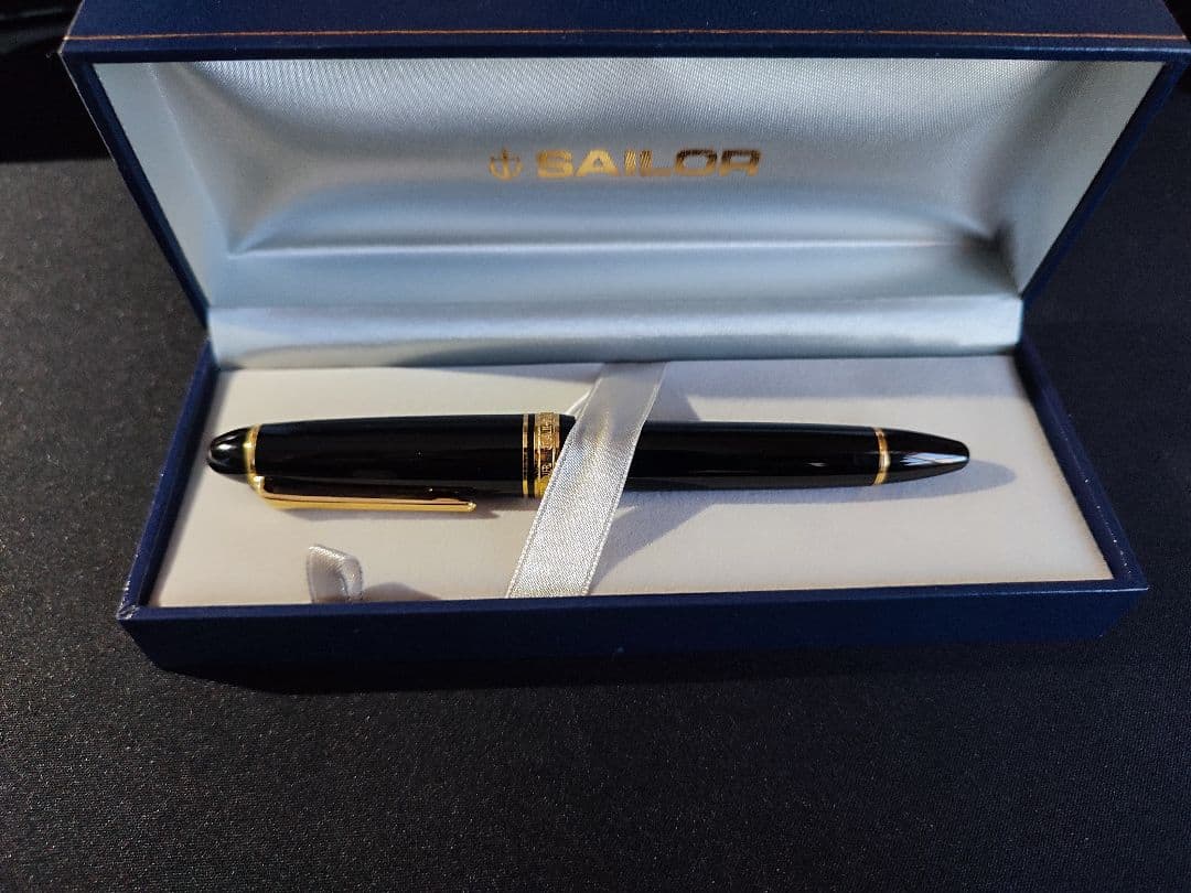セーラー万年筆　プロフィットレアロ万年筆 中細字