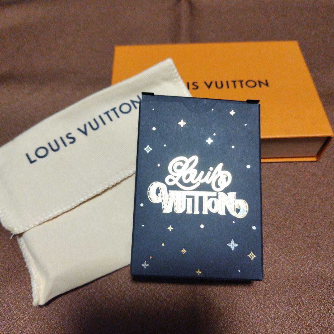 s*5様 LOUIS VUITTON トランプ