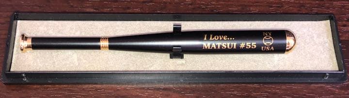 週末特価:読売ジャイアンツグッズ4枚と、ヤンキース松井さんのボールペン