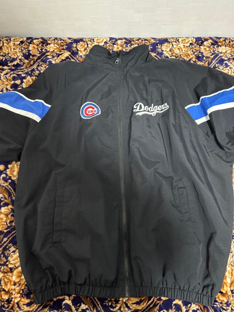 MLB Dodgers ナイロンジャケット