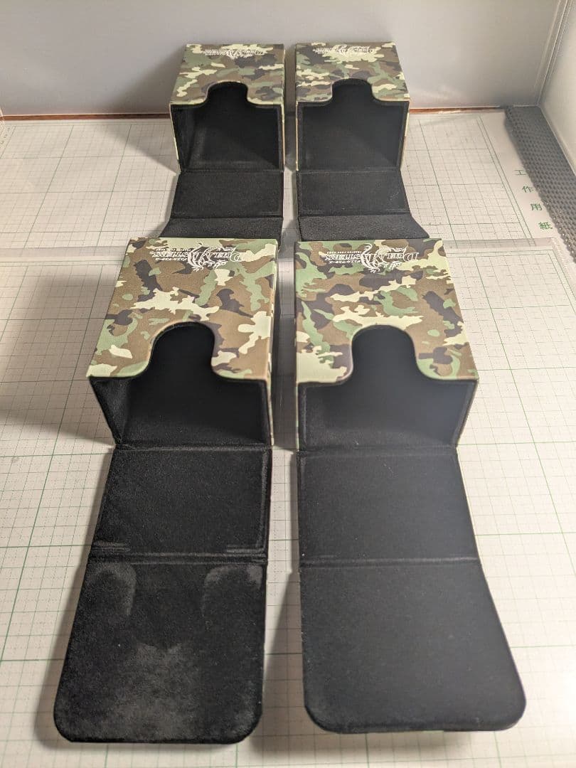 デュエルマスターズ　コレクターズBOX　デッキケース　覚醒流星譚　龍魂紅蓮譚