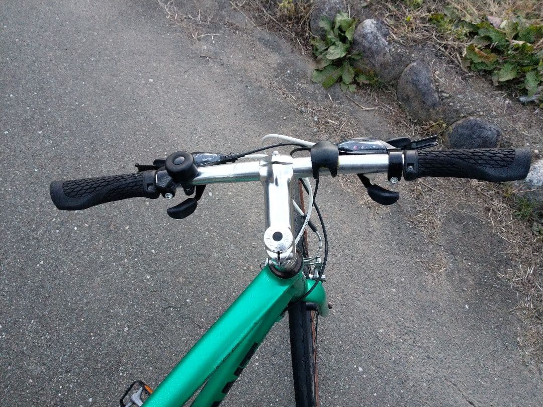 GIANT 　 ジャイアント ESCAPE 　クロスバイク エスケープ　R3