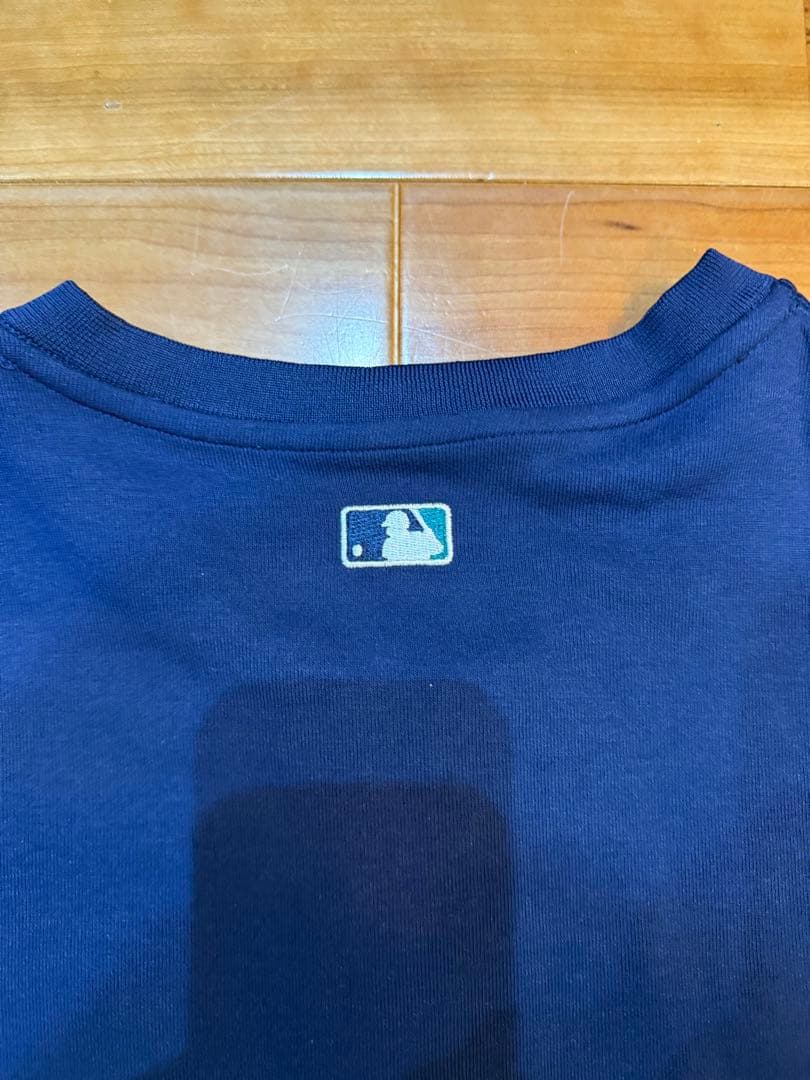 新品同様　ナイキNike シアトルマリナーズ 長袖ハーフジップ 日本Lサイズ