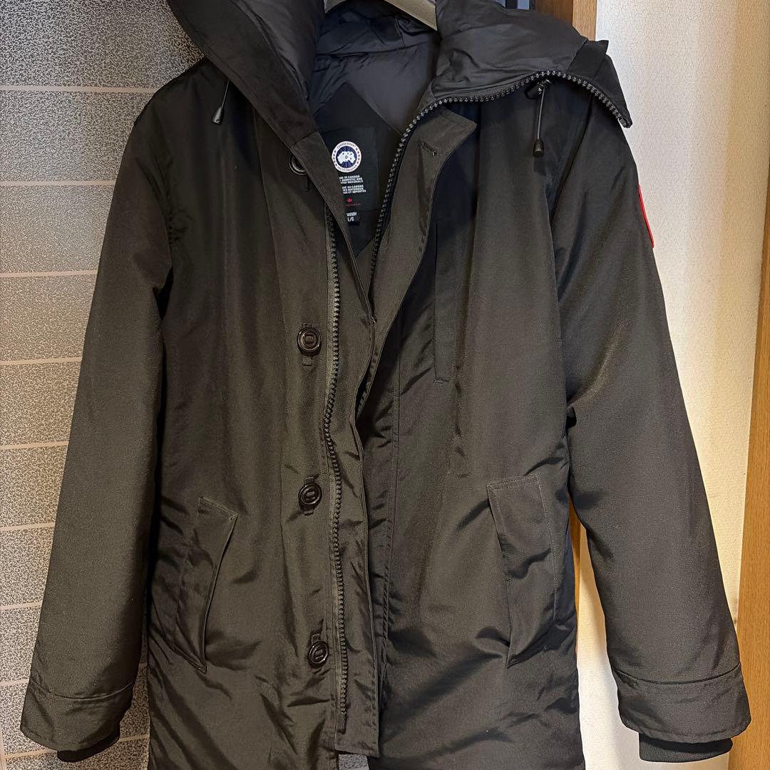 ダウンジャケット フード付き　ジャスパータイプ　Lサイズ