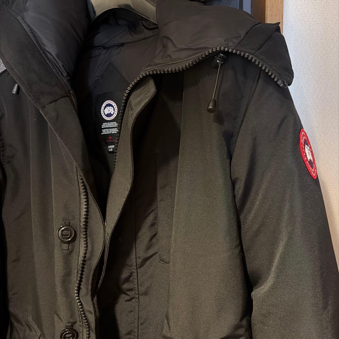 ダウンジャケット フード付き　ジャスパータイプ　Lサイズ