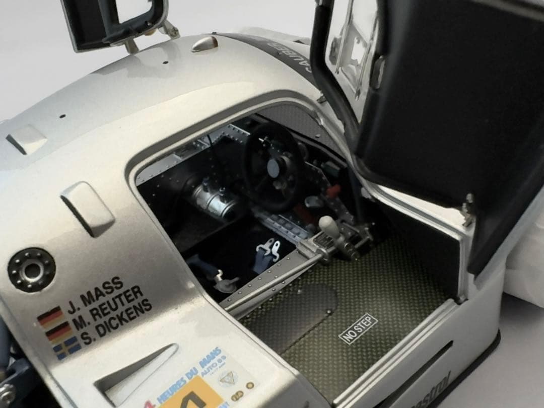 EXOTO 1/18 Sauber Mercedes C9 #63 ルマン優勝