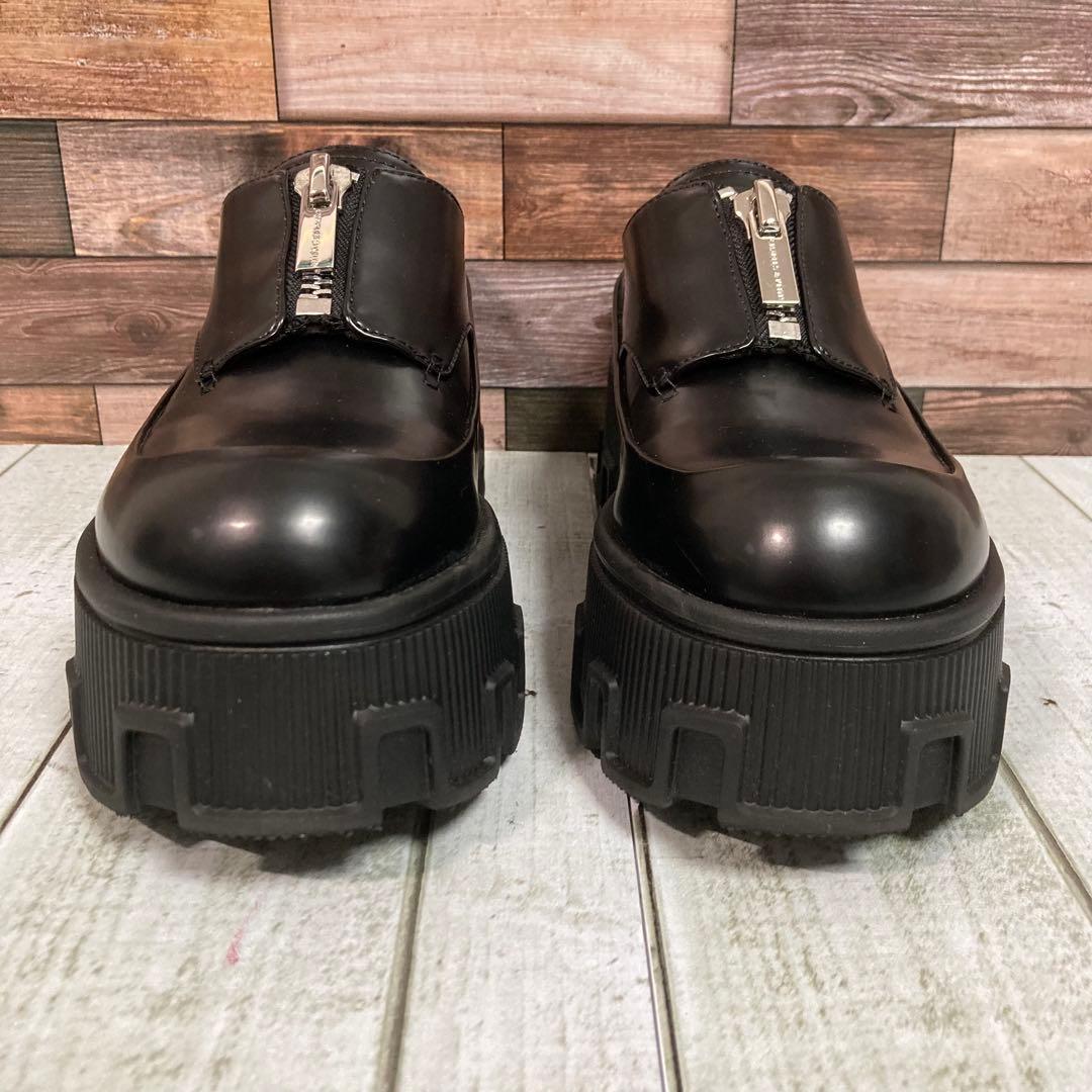チャールズアンドキース　23.5　ジップアップ プラットフォームローファー　黒