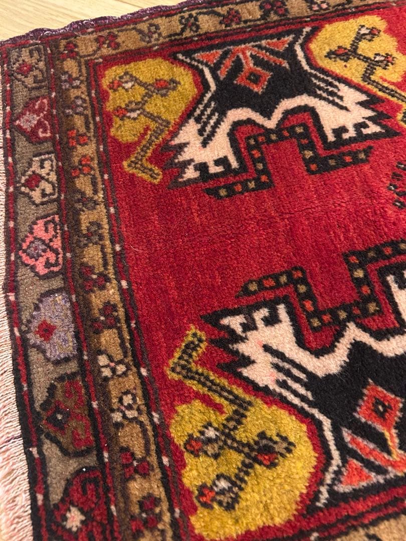 週末セール＊トライバルラグ・トルコヴィンテージラグ・ウール約46×90cm