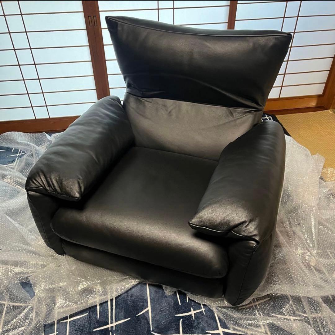 HUKLAフクラEDINA エディナ 1Pソファ 本革　新品未使用