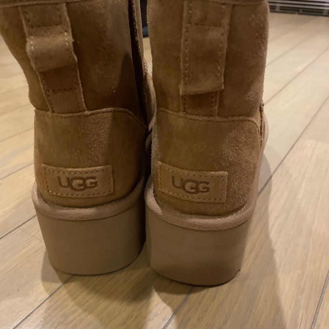 UGG ムートンブーツ ベージュ