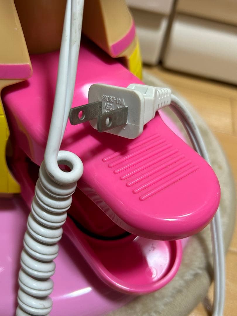 d*9様 【希少品】日焼けハローキティ 扇風機 2004年製 レトロ