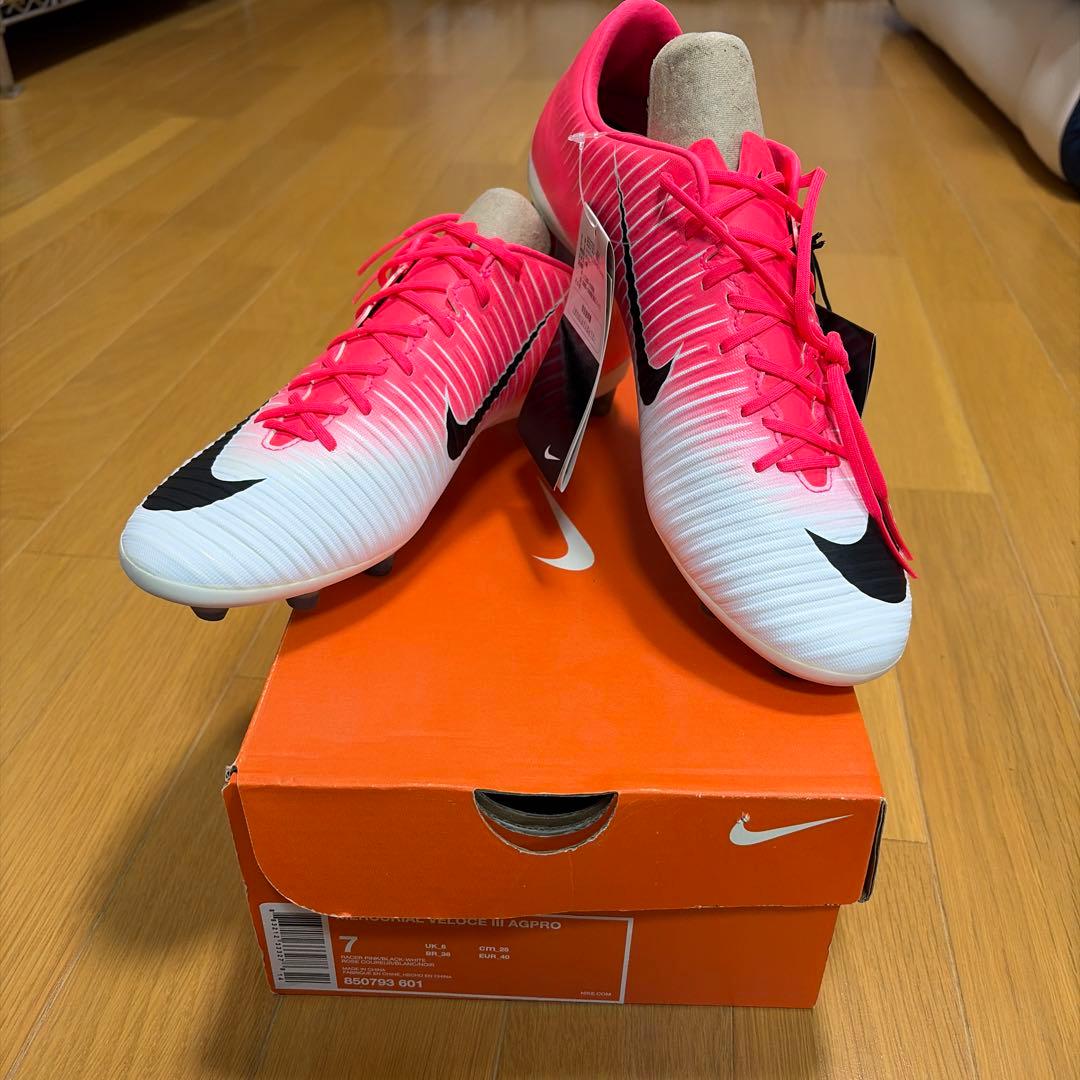 Nike Mercurial サッカーシューズ