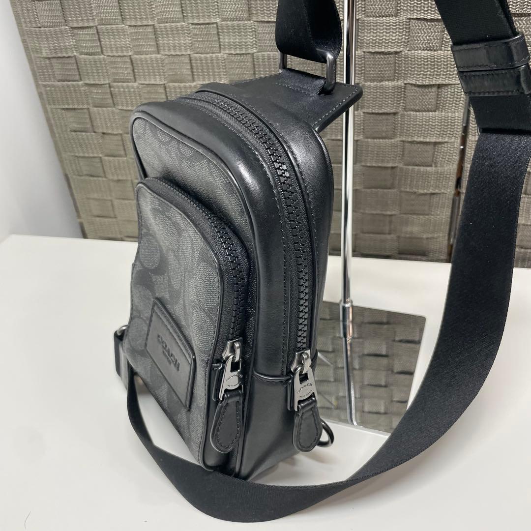 L*4様 COACH PVC ボディバッグ　ブラック