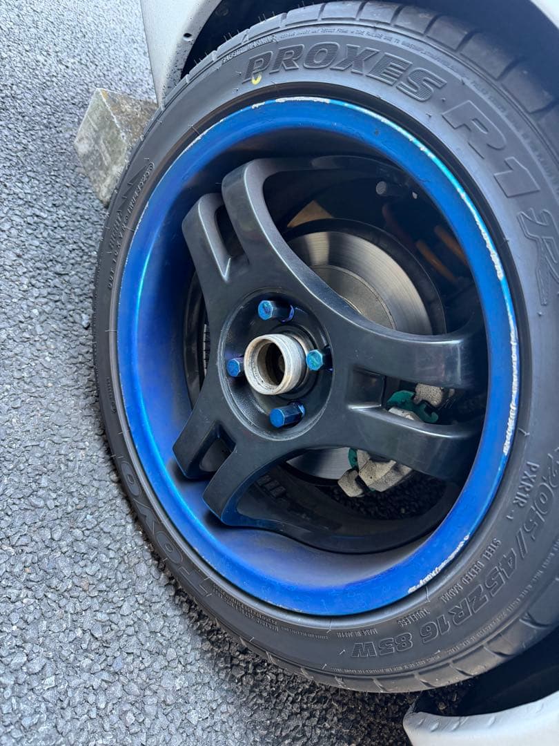 アドバン SA3R 16インチ 7J