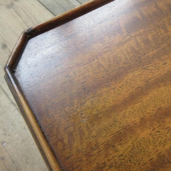 英国製 アンティーク 家具 べヴァン・ファンネル社 コーヒーテーブル 6111e